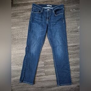 Levi's Women's Skinny Jeans in Dark Blue Wash